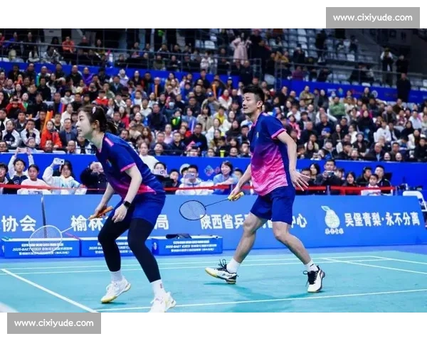 羽球冠军踏雄台:谌龙王适娴探访镇北台 羽球冠军踏雄台:谌龙王适娴探访镇北台